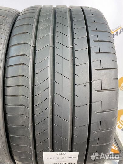 Pirelli P Zero PZ4 285/30 R21 98Y