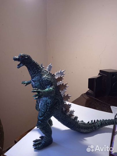 Фигурка Годзилла