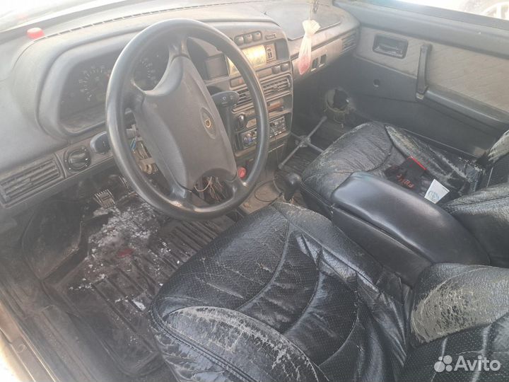 ВАЗ 2114 Samara 1.5 МТ, 2004, 100 000 км