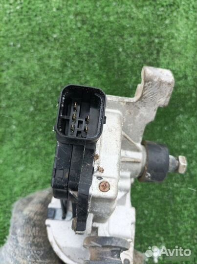 Моторчик стеклоочистителя передний Kia Rio 2 2007