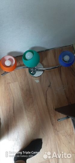 Продам Люстру