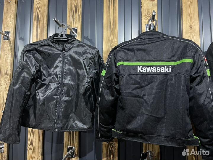 Мотокуртка kawasaki