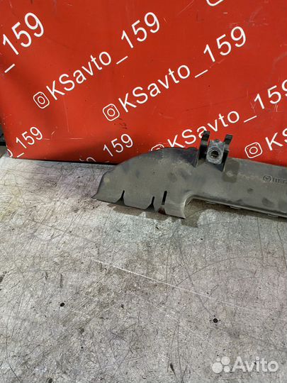 Mazda 3 BL Патрубок воздушного фильтра