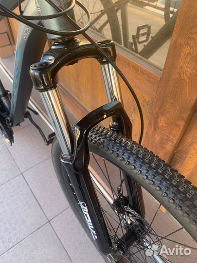 Велосипед горный. Алюминиевая