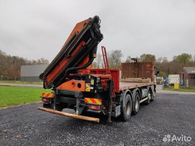 В разборке грузовик Volvo,FM 2001-2005