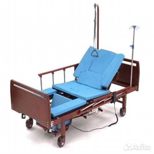Медицинская кровать для инвалидов