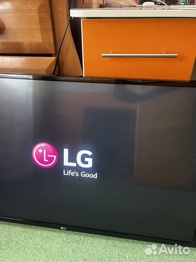 Телевизор LG 43 SMART