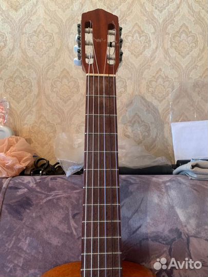 Классическая гитара 4/4 Кремона,Чешская или обмен