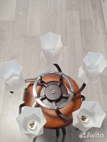 Люстра потолочная