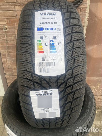 Nokian Tyres WR Snowproof P 215/50 R18 92V