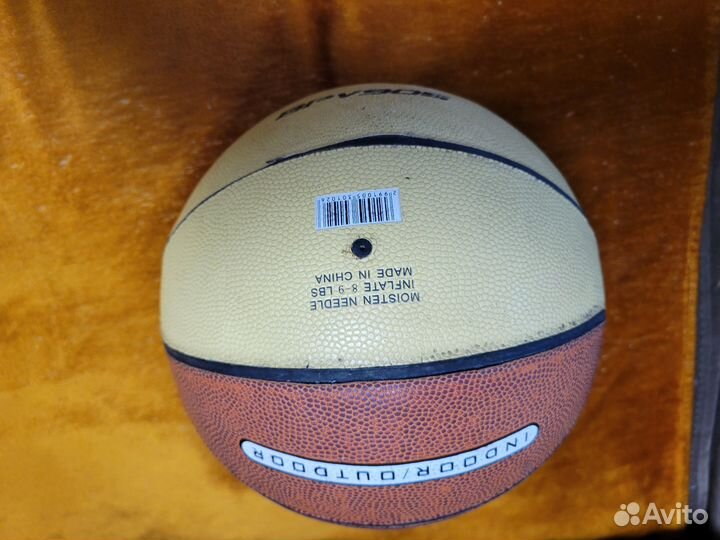 Баскетбольный мяч