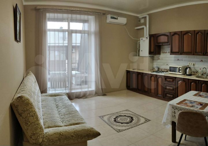 1-к. квартира, 42 м², 4/4 эт.