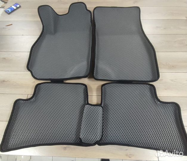 Полики EVA Subaru Legacy IV с бортом Ева