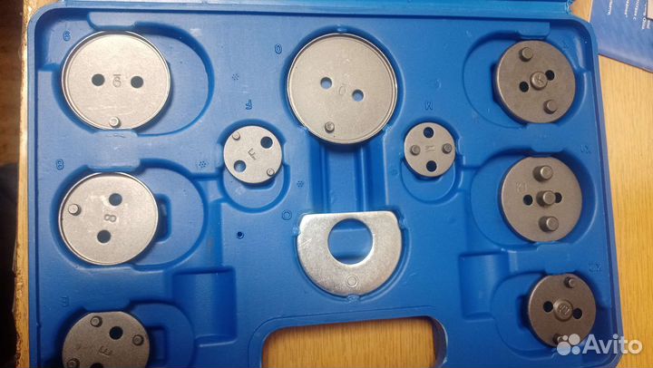 Набор для возврата тормозных колодок 21 пр