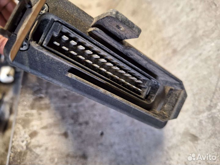 Эбу Volkswagen Passat B3 1.8