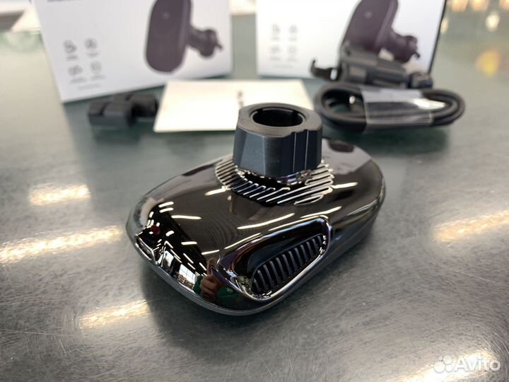 Автомобильный держатель Pitaka MagEZ Pro