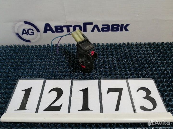 Мотор стеклоомывателя Toyota Passo