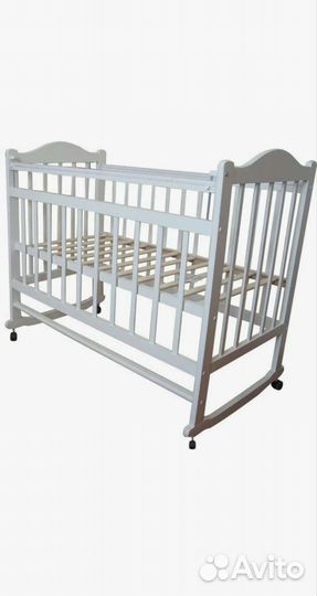 Детская кровать с матрасом