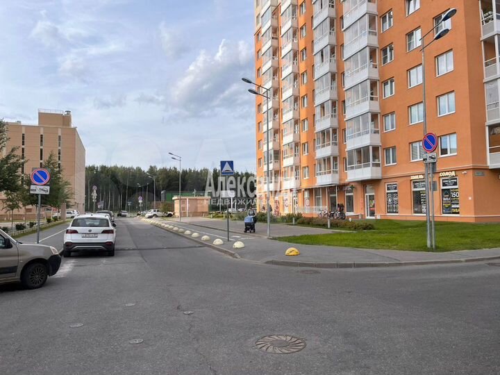 Сдам торговое помещение, 90 м²