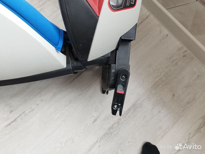 Детское авто кресло Babyton с isofix