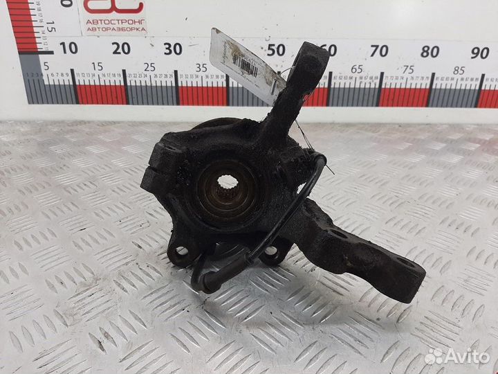 Ступица передняя левая Renault Scenic 1997