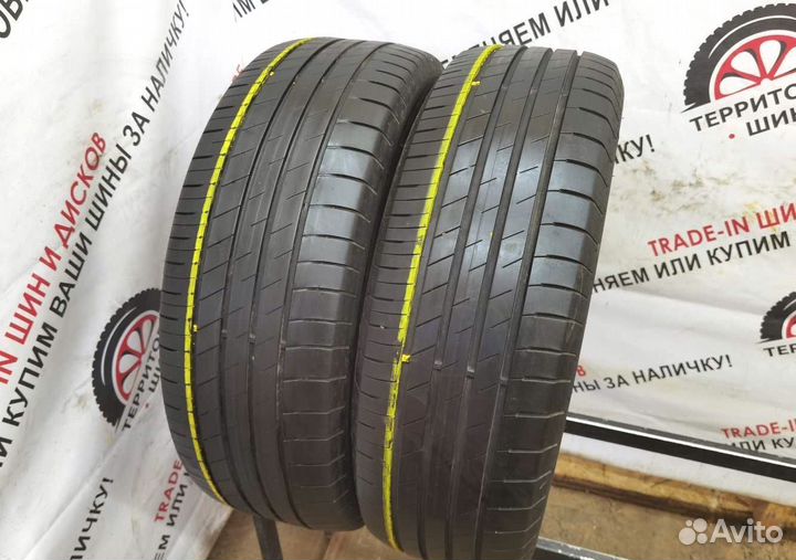 Goodyear EfficientGrip Performance 215/60 R17 96H