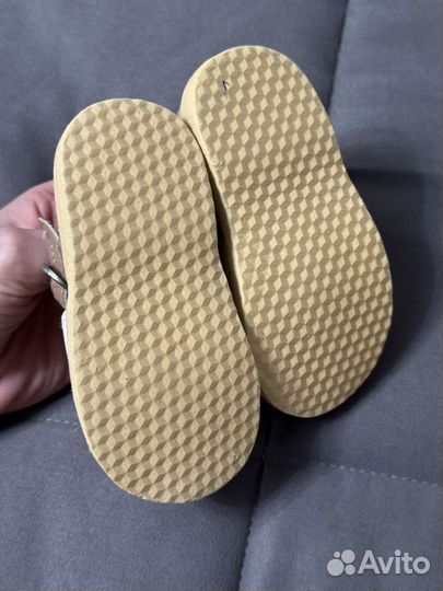 Сандалии детские размер 21-22