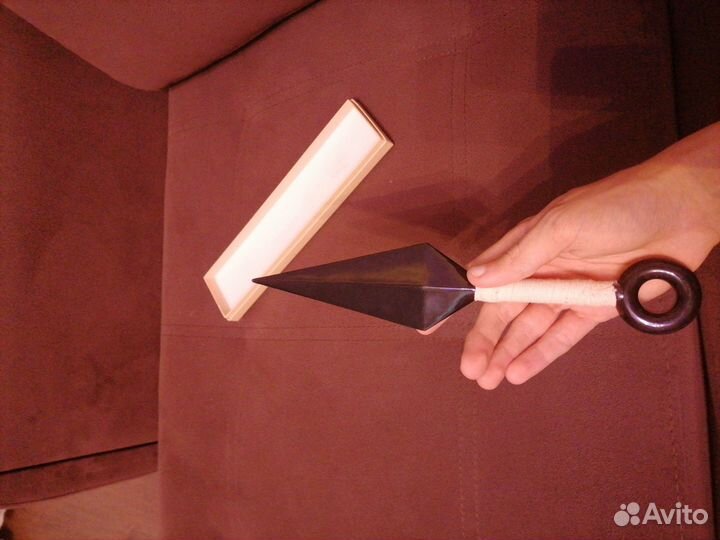 Пластиковый кунай из аниме Наруто