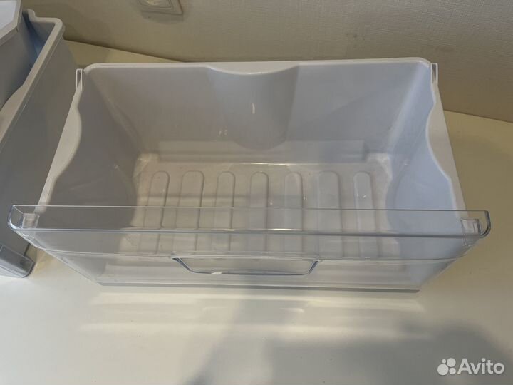 Ящики для холодильника indesit