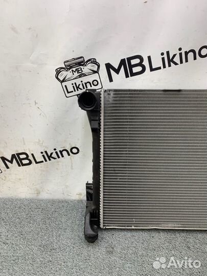 Радиатор охлаждения Mercedes Glk X204 W204 W207