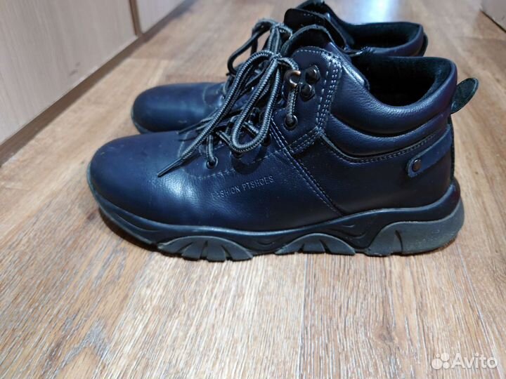 Ботинки демисезонные 38