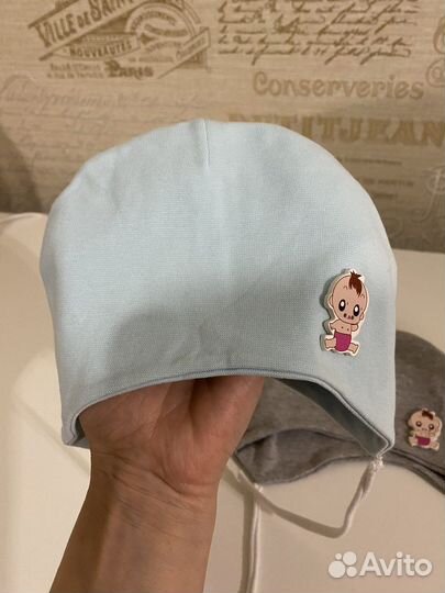 Панамка и шапочки для малышей