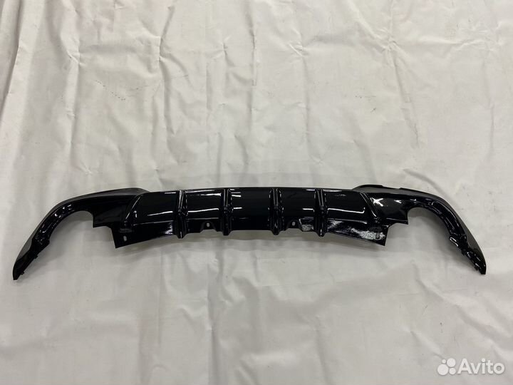 Bmw 3 g20 диффузор в задний бампер 1-1 под выхлоп