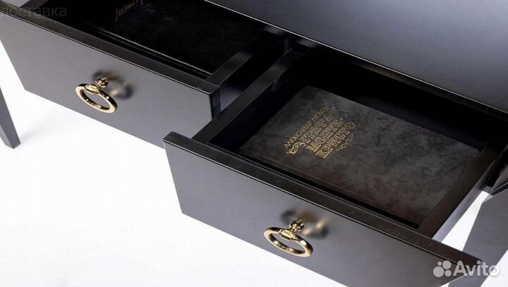 Гримёрный стол в спальню С0868