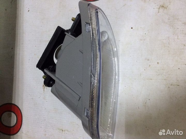 Chevrolet lacetti хэтчбек фара противотуманная