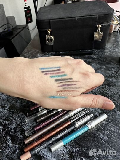 Карандаш для глаз