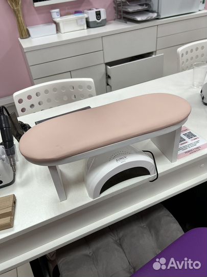 Маникюрная подставка для рук