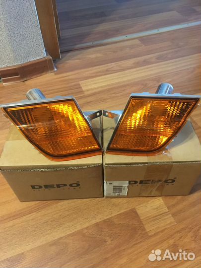 Повторитель бамперный Nissan March 2151670RUE AK12