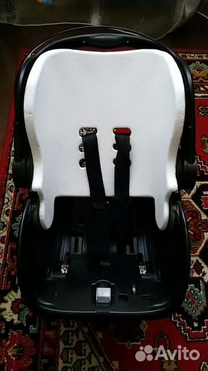 Автокресло детское (автолюлька от 0) Britax romer