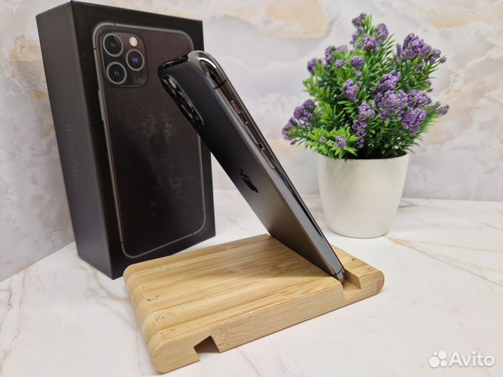 iPhone 11 Pro, 64 ГБ