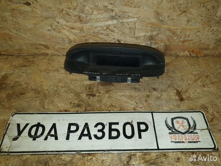 Информационный дисплей в торпеду 1,6 МКПП Renault