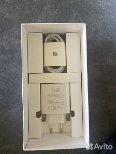 HUAWEI nova 11, 8/256 ГБ