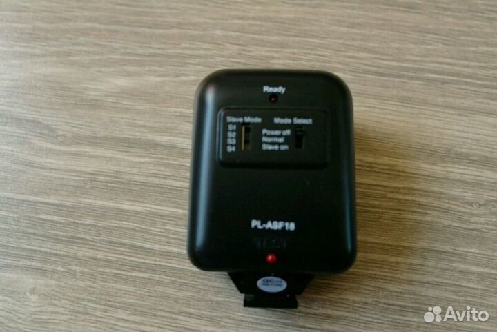 Фотовспышка Полароид