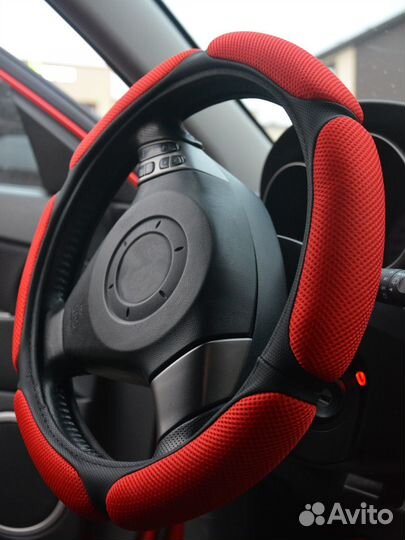 Оплетка на руль Универсальная 37-39 см