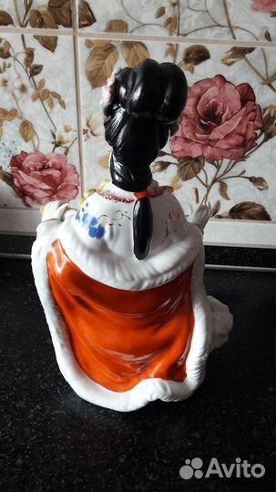 Статуэтка, сувенир