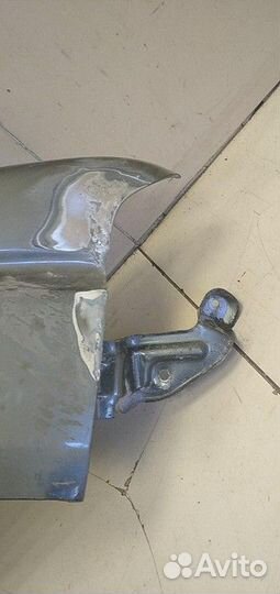 Крыло переднее правое