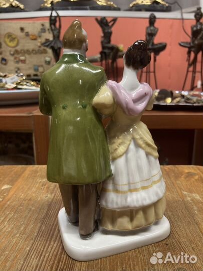 Фарфоровые статуэтки