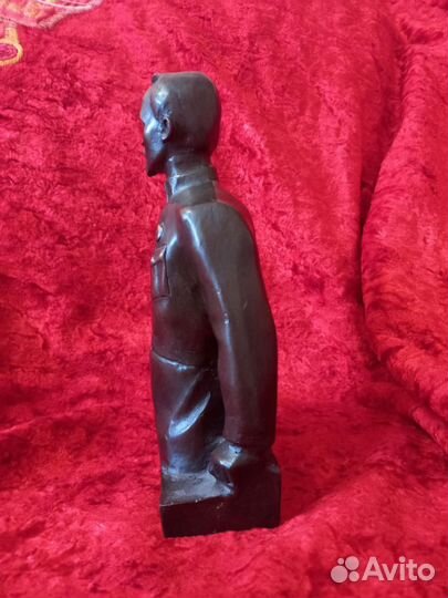 Бюст Дзержинского