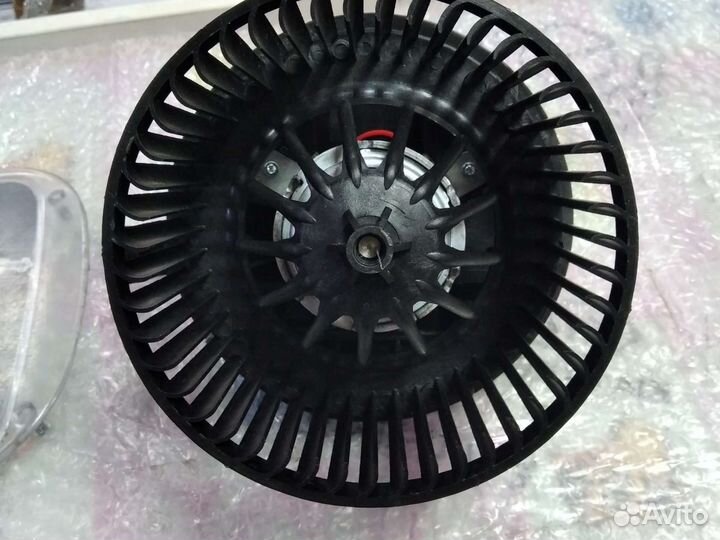 Мотор печки на Рено Меган с 2002-2008