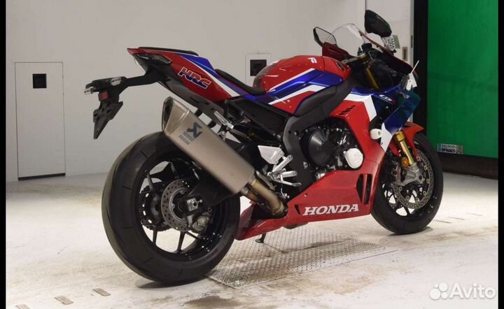 CBR 1000